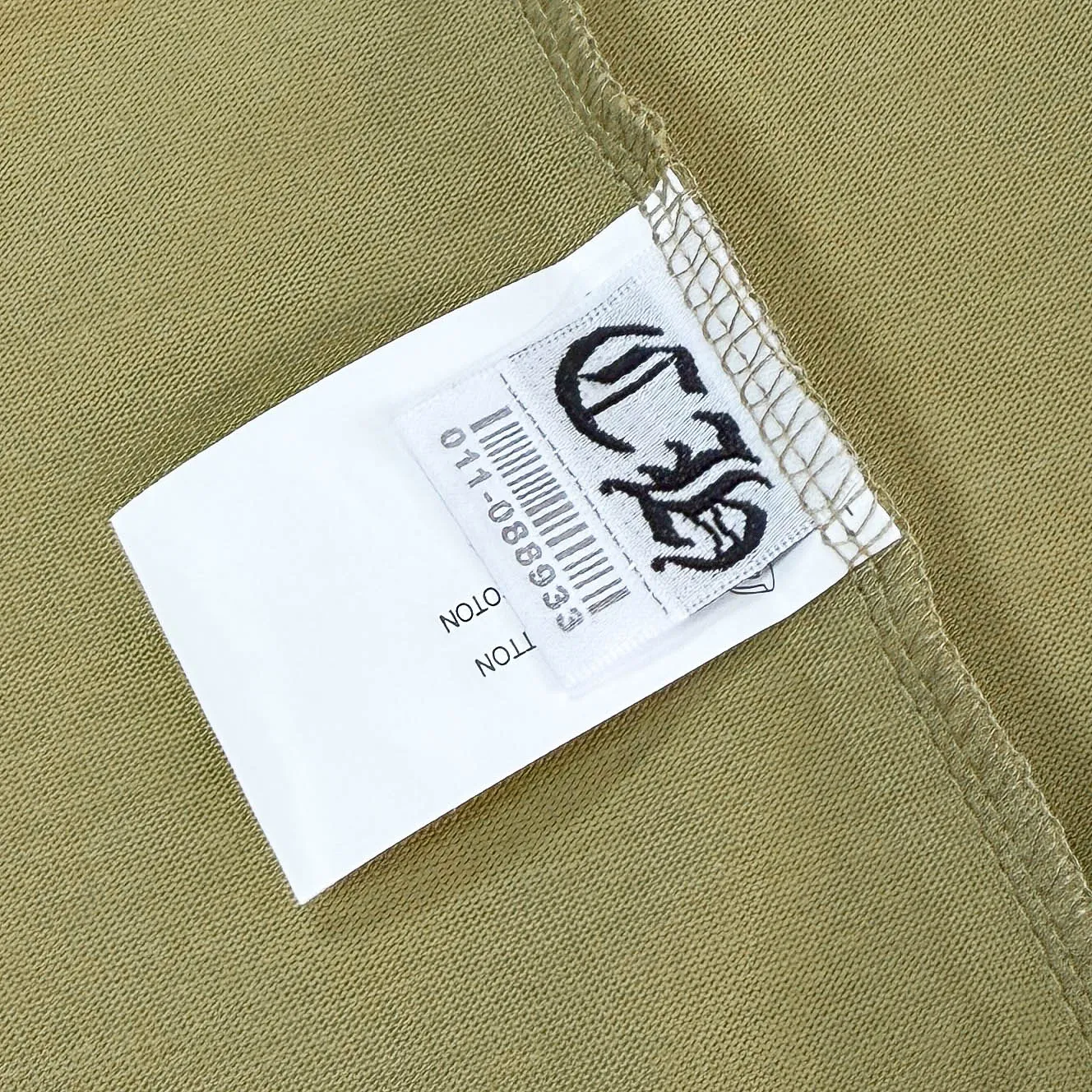 P180 Chrome hearts 25 high version fabrics made of 300 grams of high-density cotton, no deformation, no shrinkage, complete with three labels, same style for men and women, process; printing + denim patch embroidery process + original metal label Color: black white khaki SIZE: S-XL